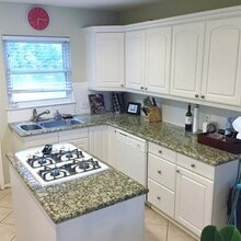 9926 Dresden Dr in Dallas, TX - Building Photo - Building Photo