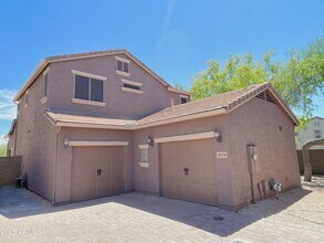 3979 E Melinda Dr in Phoenix, AZ - Building Photo - Building Photo