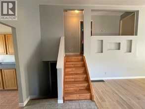 8125 Little River Rd in Windsor, ON - Building Photo - Building Photo