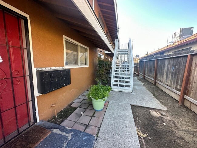 property at 1932 Darrah St
