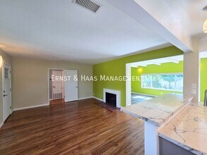 6136 E Keynote St in Long Beach, CA - Building Photo - Building Photo