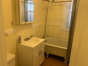 464 Park Dr, Unit 8 in Boston, MA - Building Photo - Building Photo