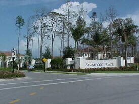 1345 Henley St, Unit 706 in Naples, FL - Building Photo