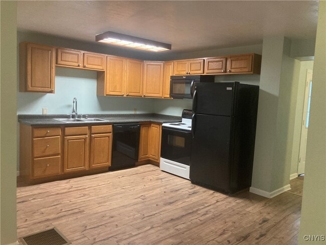 property at 313 High St