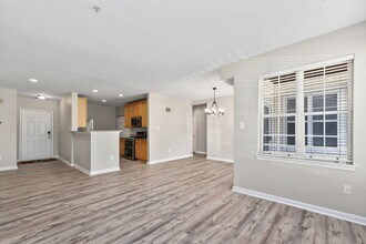 25340 Lake Mist Square in Chantilly, VA - Building Photo - Building Photo