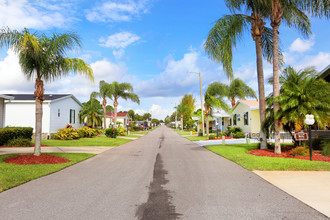 Cypress Greens - A 55+ Only Community in Lake Alfred, FL - Building Photo - Building Photo