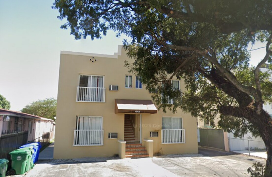 441 NW 25th Ave in Miami, FL - Building Photo