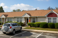 Upper Deerfield Estates in Bridgeton, NJ - Foto de edificio - Building Photo