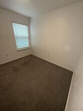 711 B Kimble Dr in Temple, TX - Building Photo - Building Photo