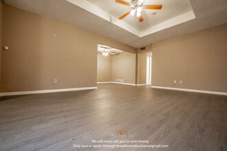 1811 San Rafael St, Unit 1811 in Fort Worth, TX - Building Photo - Building Photo