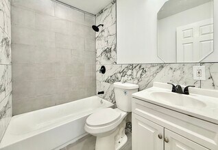 712 S 14th St in Newark, NJ - Building Photo - Building Photo