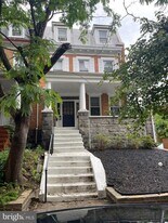 3301 Guilford Ave in Baltimore, MD - Building Photo