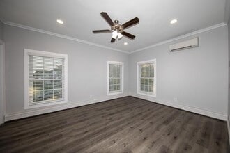 307 S Ocean Ave in Patchogue, NY - Building Photo - Building Photo