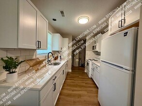 254 Campus Ave in Ames, IA - Building Photo - Building Photo