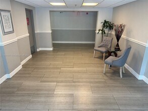 901 Hillcrest Dr in Hollywood, FL - Building Photo - Building Photo