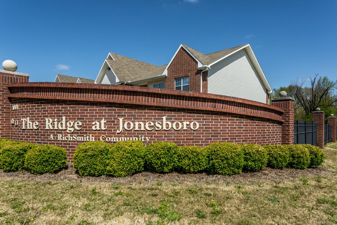 Ridge at Jonesboro in Jonesboro, AR - Foto de edificio