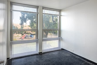 Southland Village in Chicago, IL - Foto de edificio - Building Photo