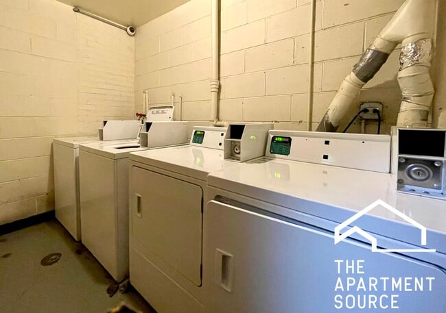 property at 6006 N Kenmore Ave