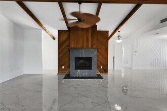 2210 Isle of Pines Ave in Ft. Myers, FL - Building Photo - Building Photo