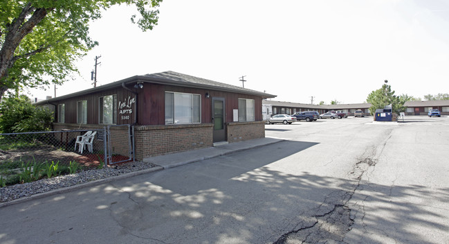 Keri Lynn Apartments in Lakewood, CO - Foto de edificio - Building Photo