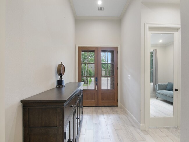 property at 12118 S Tara Plantation Dr
