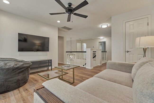 property at 10 E Sterling Pond Cir