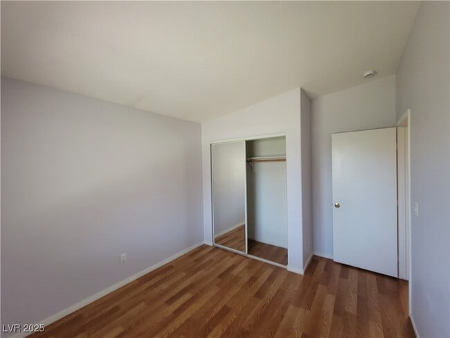 5228 Mineral Lake Dr in Las Vegas, NV - Building Photo - Building Photo