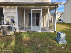 3006 Banister Loop in Jacksonville, NC - Building Photo - Building Photo