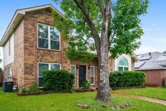 2907 Stinwick Ln in Grand Prairie, TX - Building Photo - Building Photo