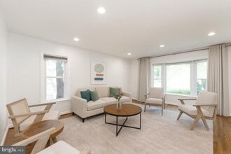 7923 Ivymount Terrace in Potomac, MD - Building Photo - Building Photo