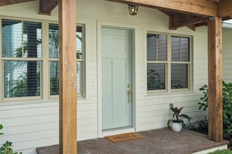 1623 31st Ave N in St. Petersburg, FL - Foto de edificio - Building Photo