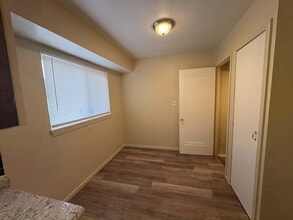 19474 Montrose St in Detroit, MI - Building Photo - Building Photo