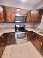 238 Balboa Dr in Kissimmee, FL - Building Photo - Building Photo