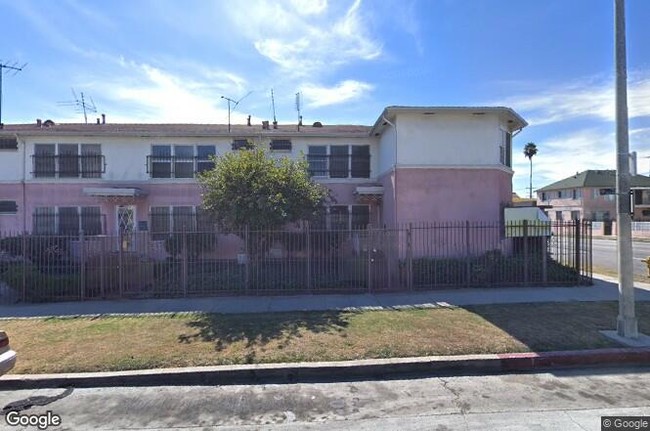 3550-3554 W 59th Pl in Los Angeles, CA - Building Photo - Building Photo