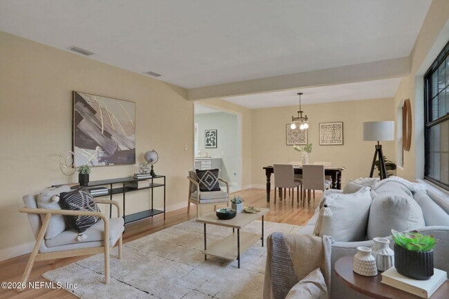 2138 Larry Dr in Jacksonville, FL - Building Photo - Building Photo