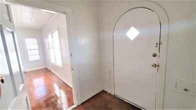 2801 Primrose Ave in Fort Worth, TX - Building Photo - Building Photo