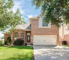 23722 Spring Dane Dr in Spring, TX - Building Photo