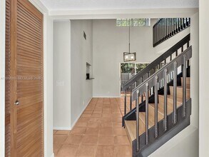 1353 Springside Dr in Weston, FL - Building Photo - Building Photo