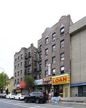 2558 Grand Concourse in Bronx, NY - Foto de edificio - Building Photo