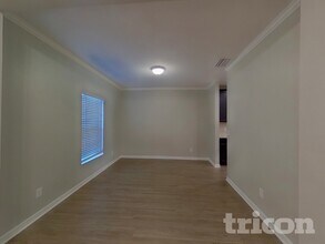 1266 Stratton Ave in Groveland, FL - Foto de edificio - Building Photo