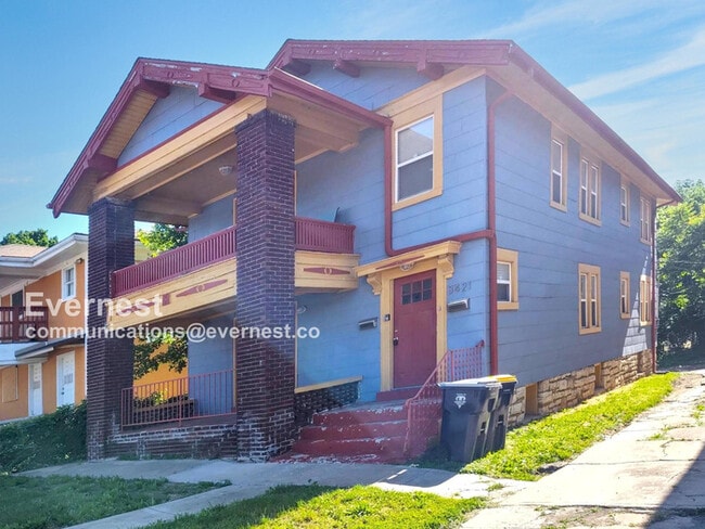 property at 3421 Indiana Ave