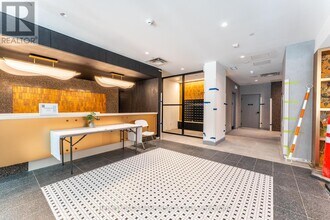5-405 Lakeview Ave in Toronto, ON - Building Photo - Building Photo