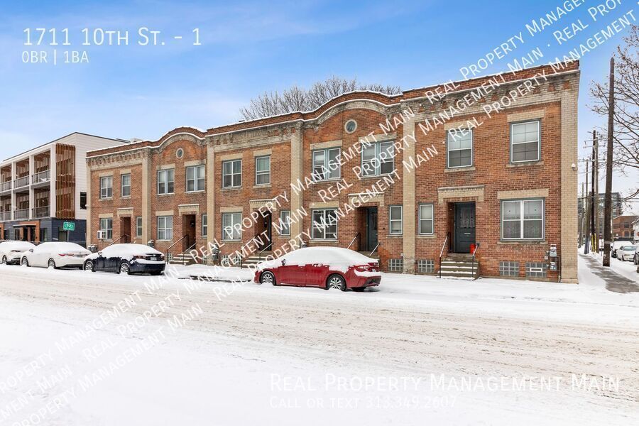 1711 10th St-Unit -1 in Detroit, MI - Foto de edificio