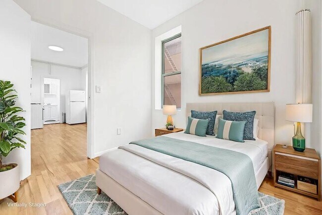 243 W 63rd St in New York, NY - Building Photo - Building Photo