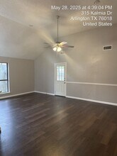 315 Kalmia Dr in Arlington, TX - Building Photo - Building Photo