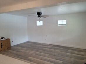 9 Palmira Rd in Debary, FL - Foto de edificio - Building Photo