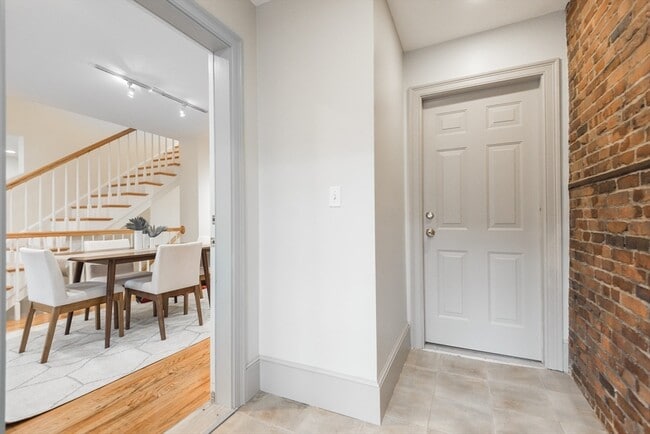 36 Sciarappa St in Cambridge, MA - Building Photo - Building Photo