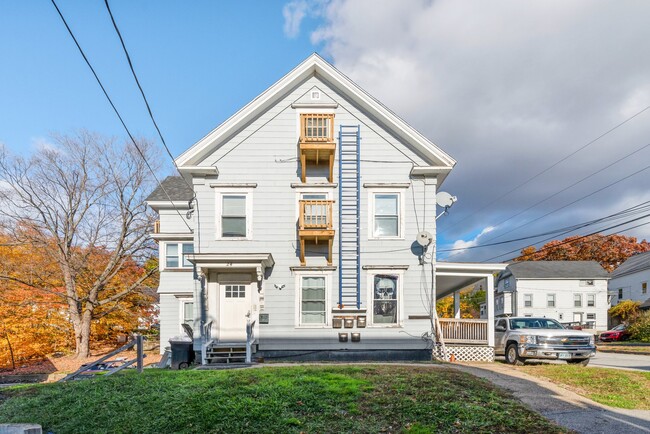 24 Baldwin St in Laconia, NH - Building Photo - Building Photo