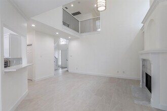 362 Arbor Crest Ln in Euless, TX - Building Photo - Building Photo