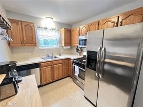 6 Venice St in Danvers, MA - Building Photo - Building Photo
